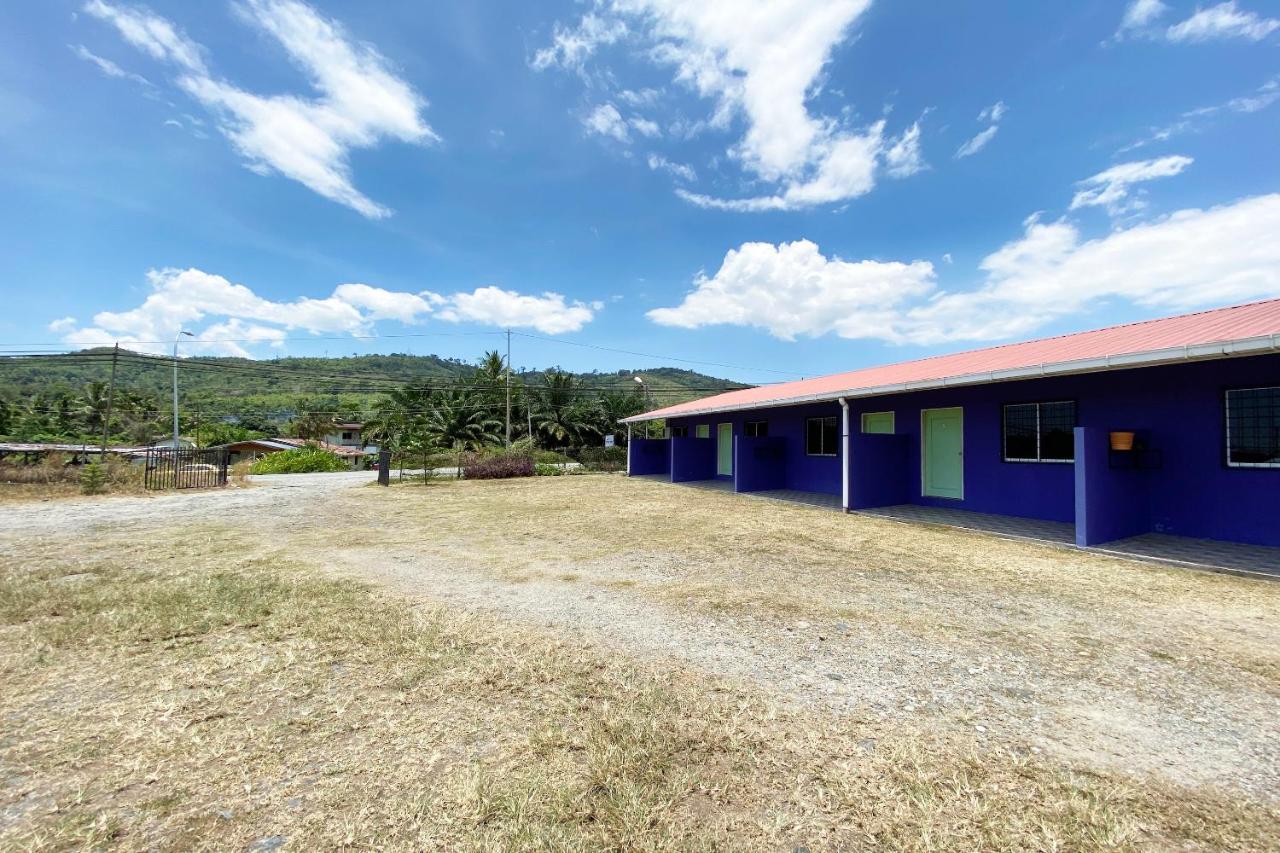 Oyo 90268 Lohan Point Lodge Ranau Zewnętrze zdjęcie